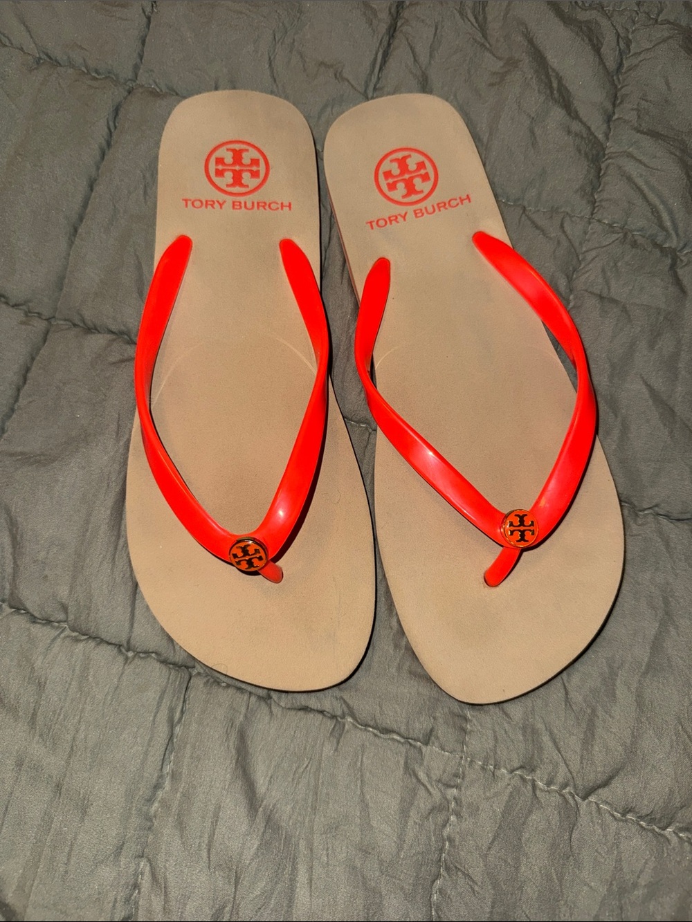 Tory Burch Red Patent Logo Flip Flop Sandals Vintage Size 8